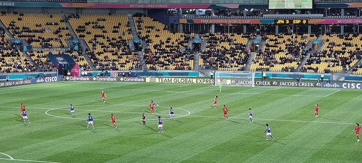 阿根廷霸占脏热搜第一！名记犀利发声：红牌缓刑乱象，FIFA遭全网怒斥｜友博体育官方网站（封面配图）